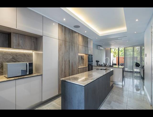 3 BEDROOM PROPERTY TO RENT IN BROOKLYN